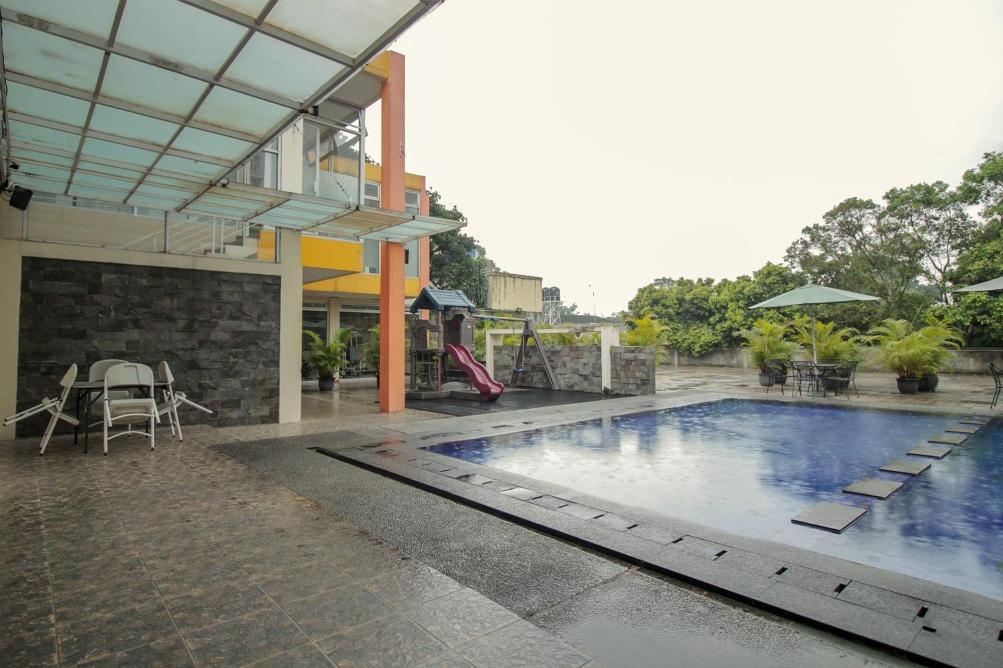 Collection O 295 Grha Ciumbuleuit Guest House Bandung Luaran gambar