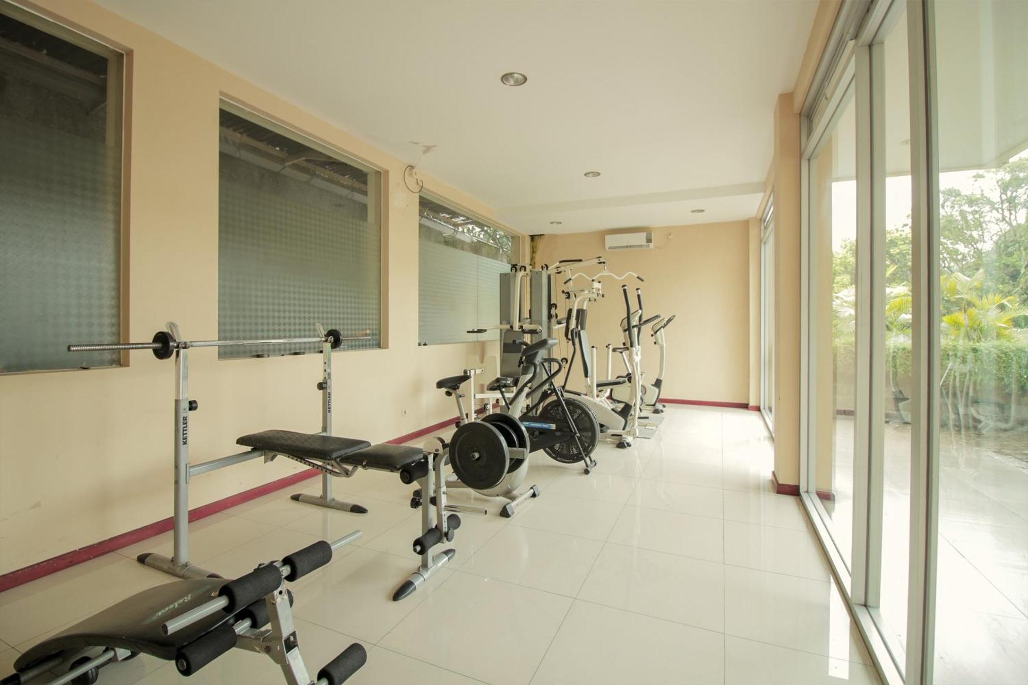 Collection O 295 Grha Ciumbuleuit Guest House Bandung Luaran gambar