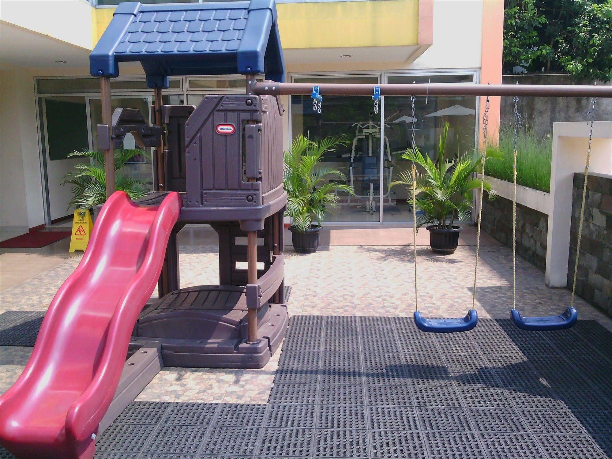 Collection O 295 Grha Ciumbuleuit Guest House Bandung Luaran gambar