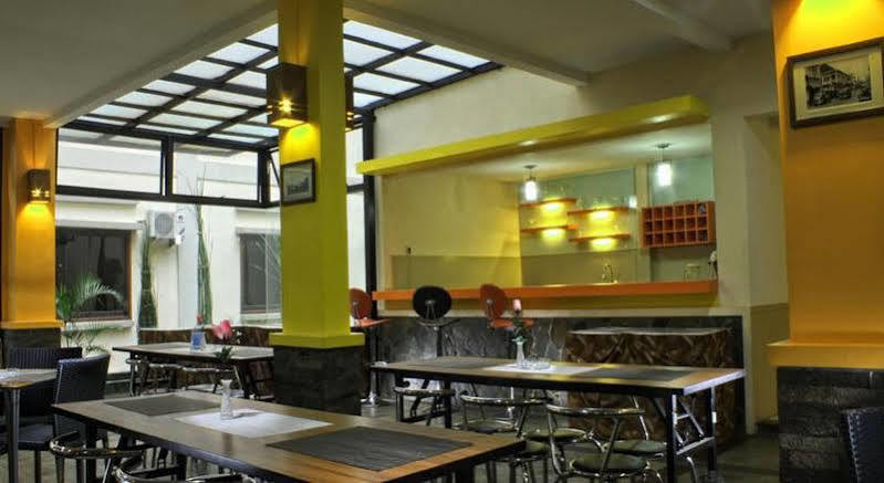 Collection O 295 Grha Ciumbuleuit Guest House Bandung Luaran gambar